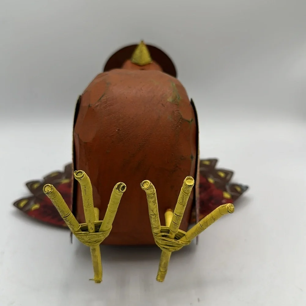 Metal Thanksgiving turkey to grace your holiday table